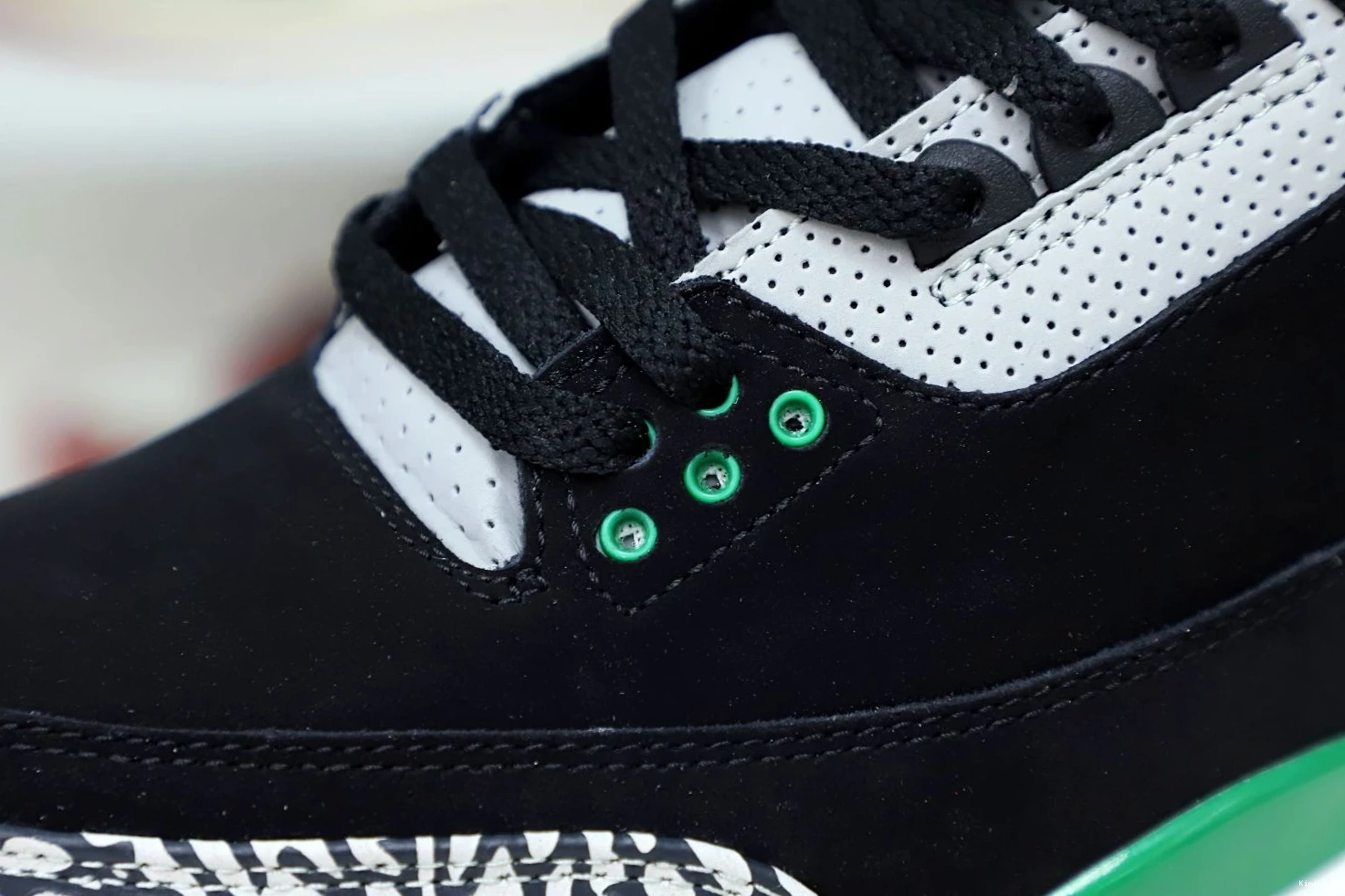 PINE HighQuality AIR 3 GREEN JORDAN Kimikick 2024 0523